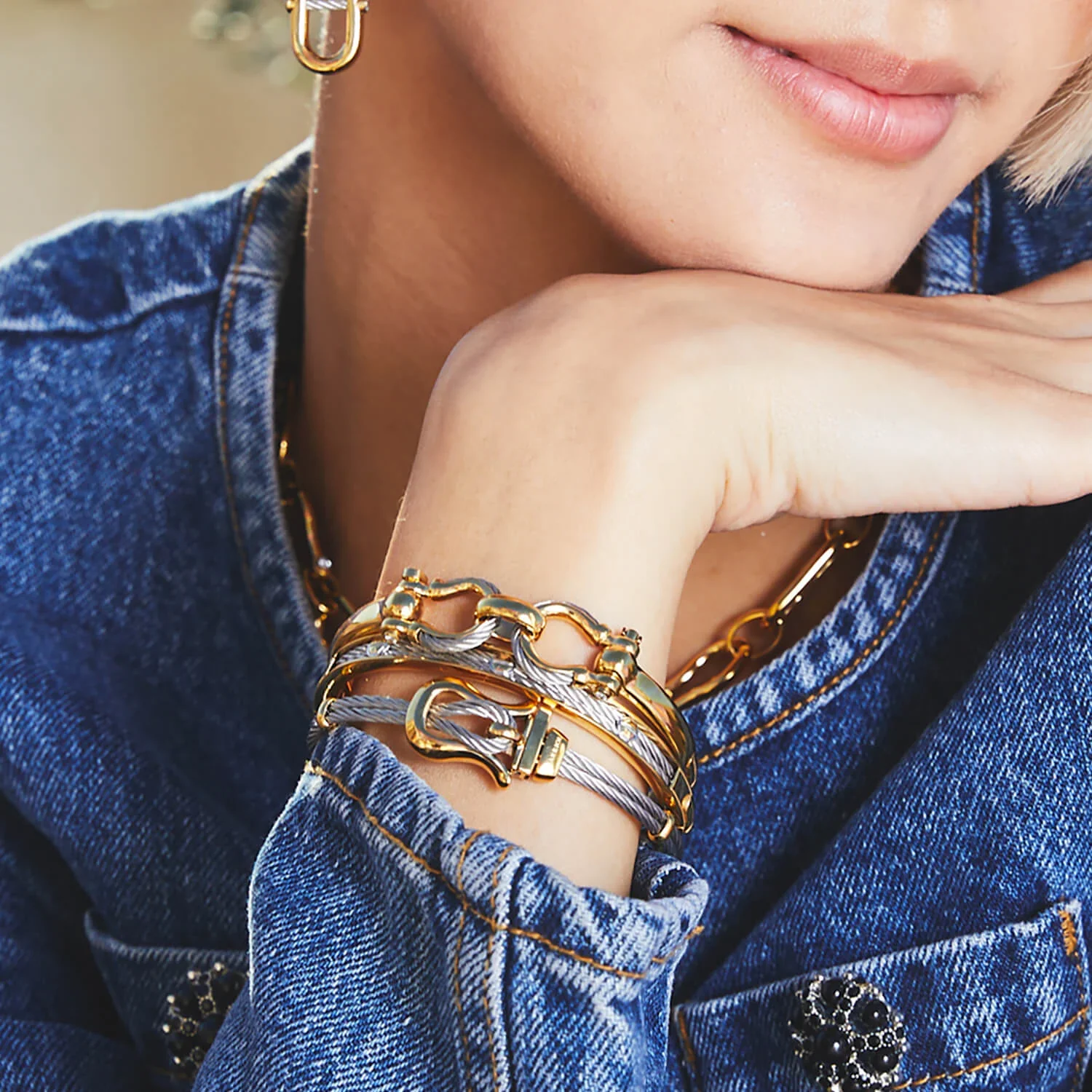 Cable Signature Bonifacio Bangle - Image 8