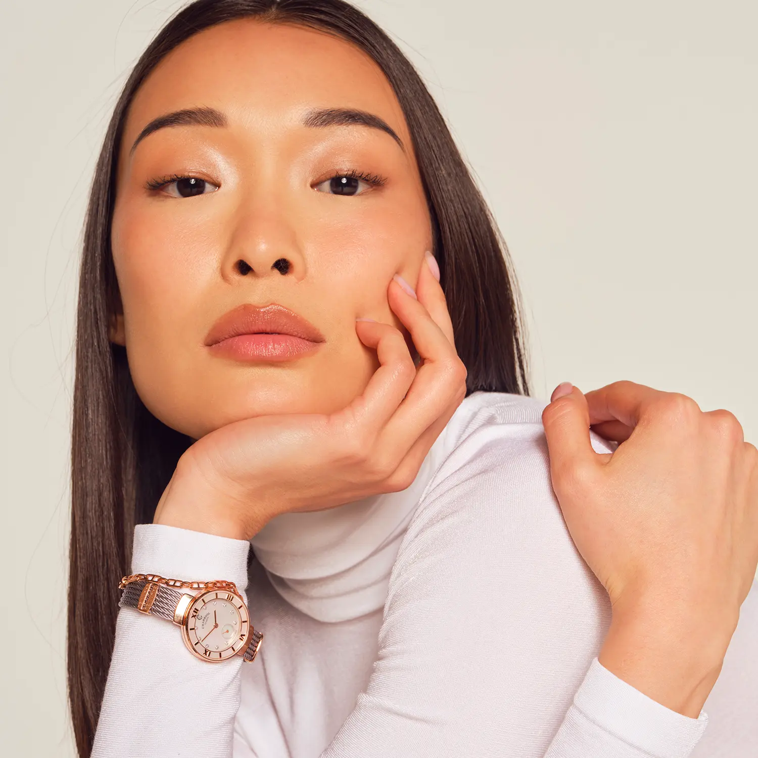 ST TROPEZ®, 30MM, QUARTZ CALIBRE, MOTHER-OF-PEARL WITH 10 DIAMONDS DIAL, MOTHER-OF-PEARL BEZEL, STEEL CABLE BRACELET & ROSE GOLD PVD DECORS - Image 2